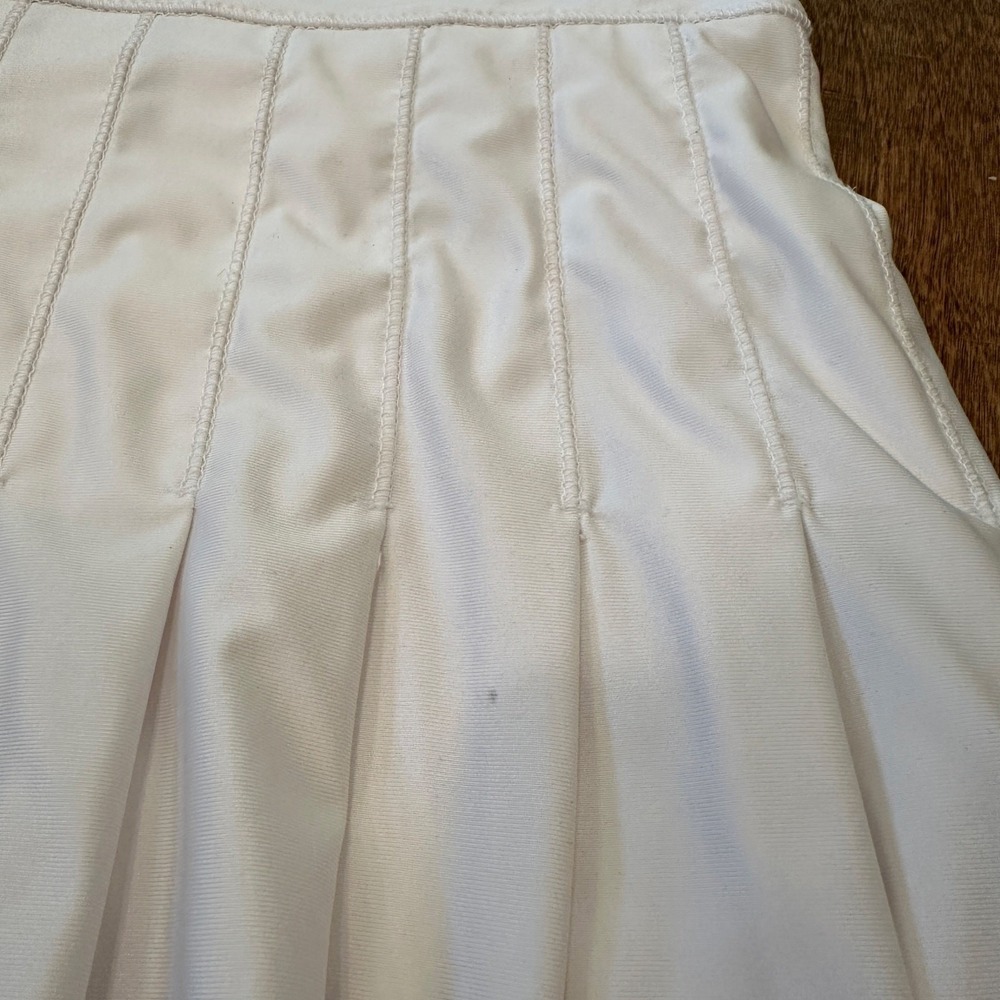Lucky in Love Pleated Tennis Skort Sz L 12 White Geometric Palm Print Pickleball - Picture 10 of 10